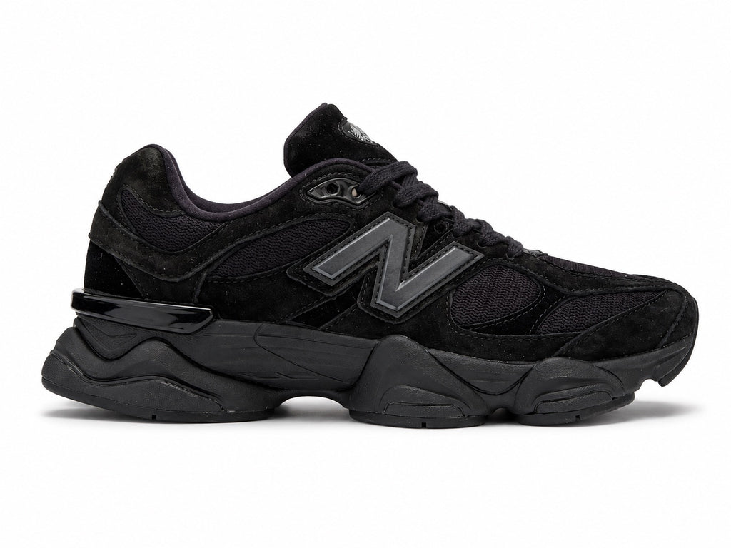 New Balance 9060 Triple Black