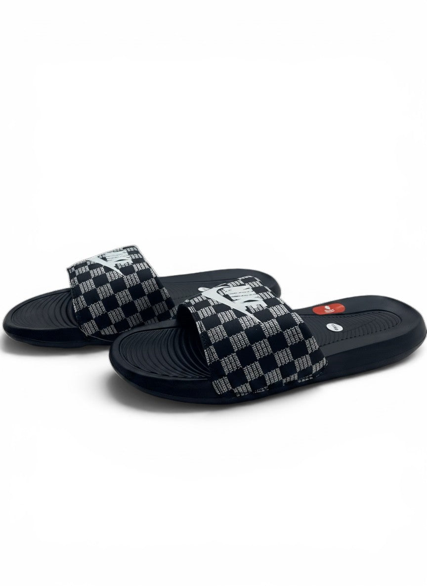 Nike Victori One Men’s Printed Slides - Black / Black / White