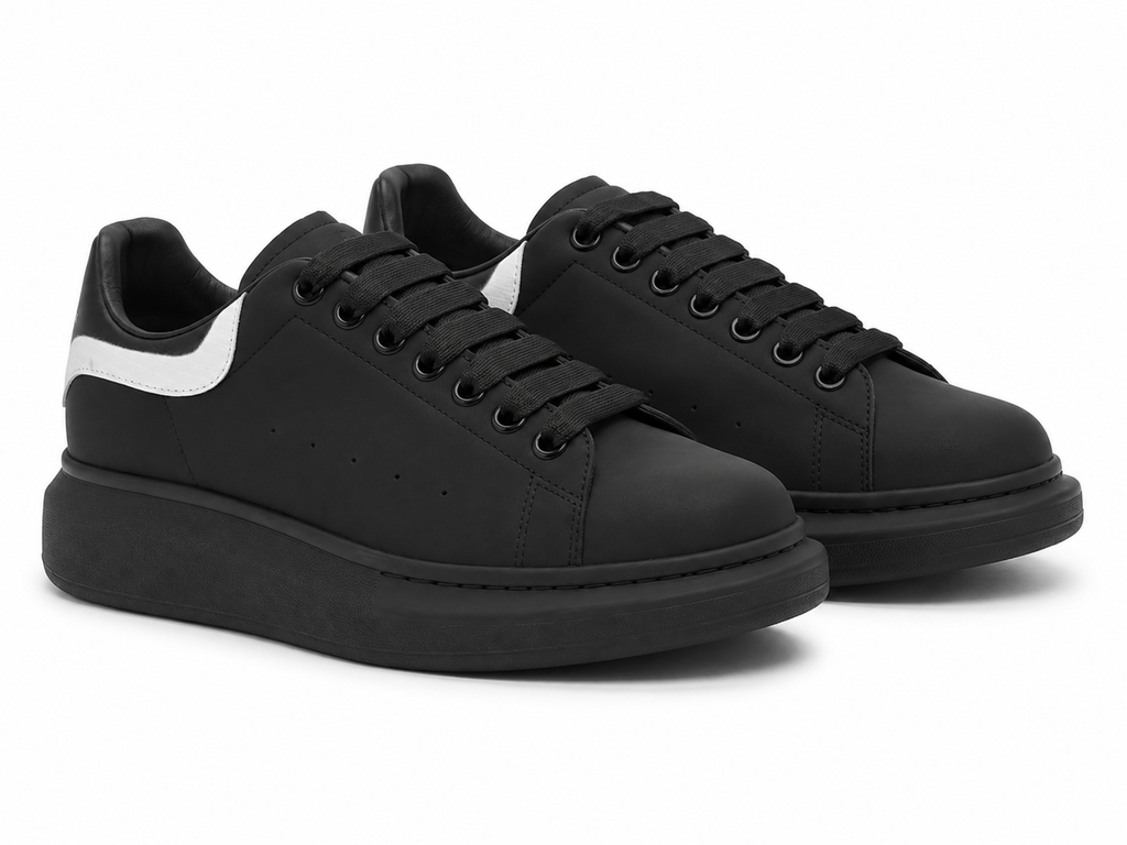Alexander McQueen Oversized Sneakers Black White