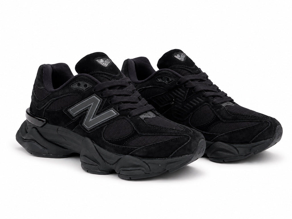 New Balance 9060 Triple Black
