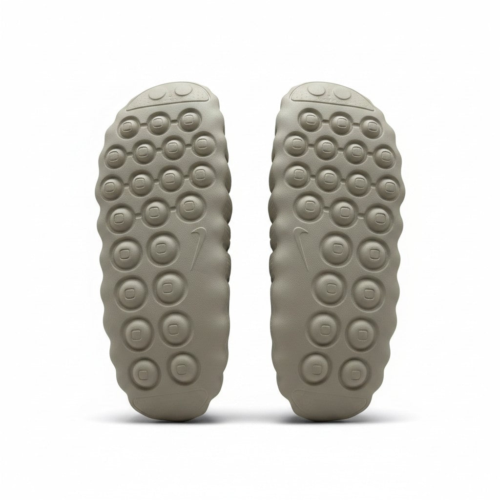 Nike Mind 001 Pregame Mules - Sail / Hyper Crimson