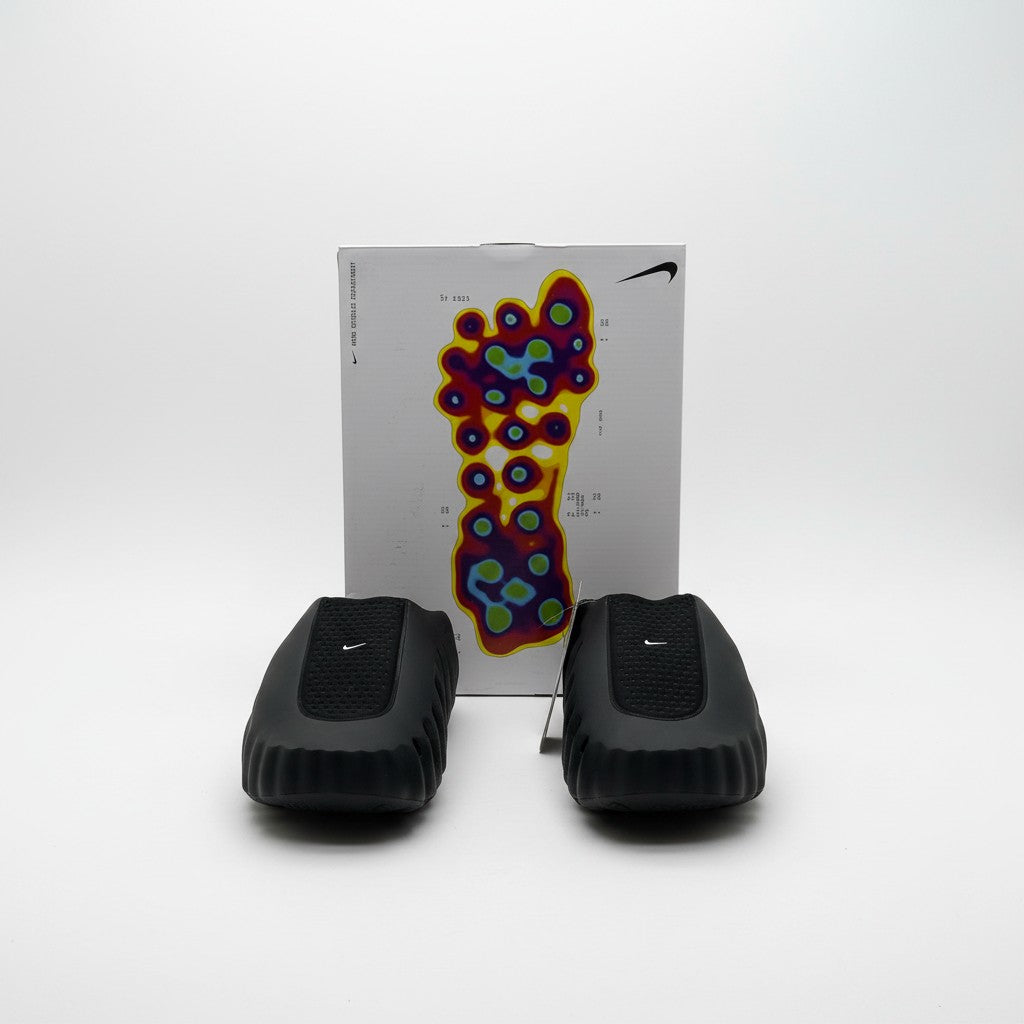 Nike Mind 001 Pregame Mules - Black / Hyper Crimson