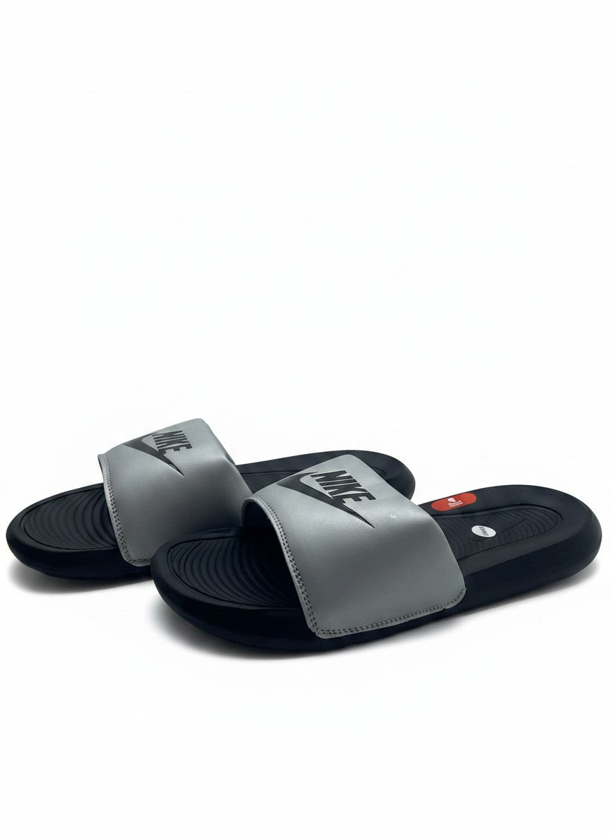 Nike Victori One Slide - Black / Black / Metallic Silver