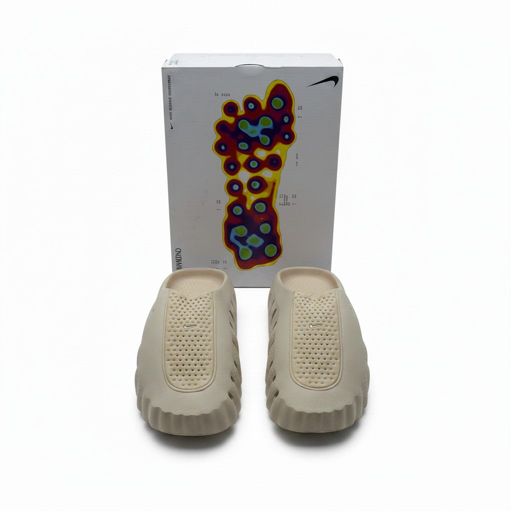 Nike Mind 001 Pregame Mules - Sail / Hyper Crimson